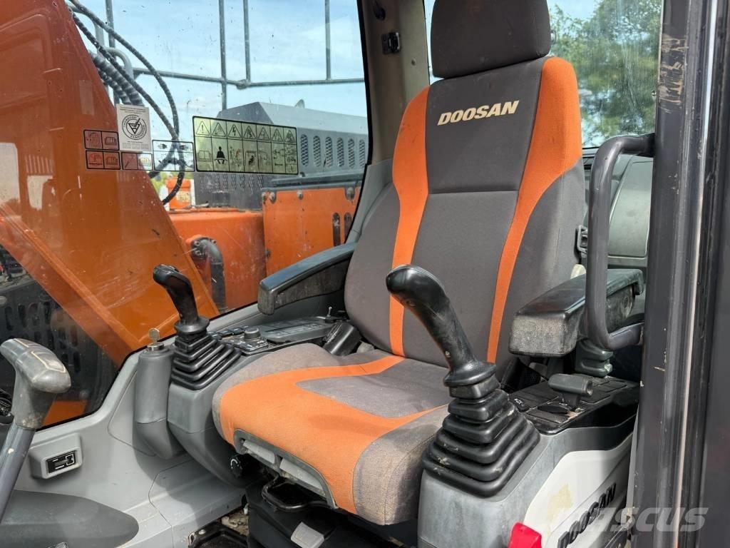 Doosan DX 140 LCR-5 Escavadeiras de esteiras