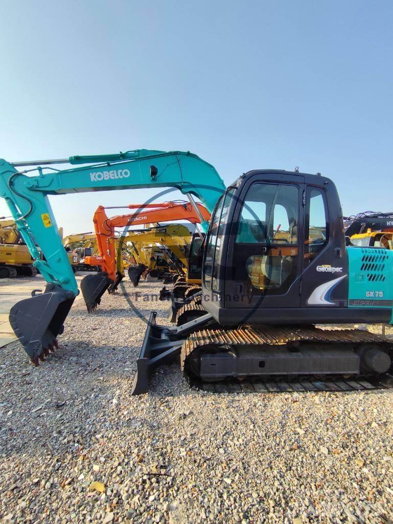 Kobelco SK 75 Escavadeiras de esteiras