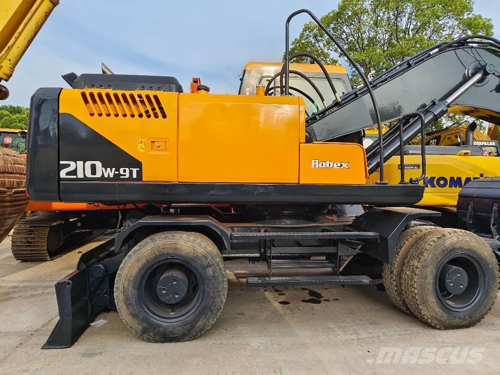Hyundai R210W-9 Escavadoras de rodas