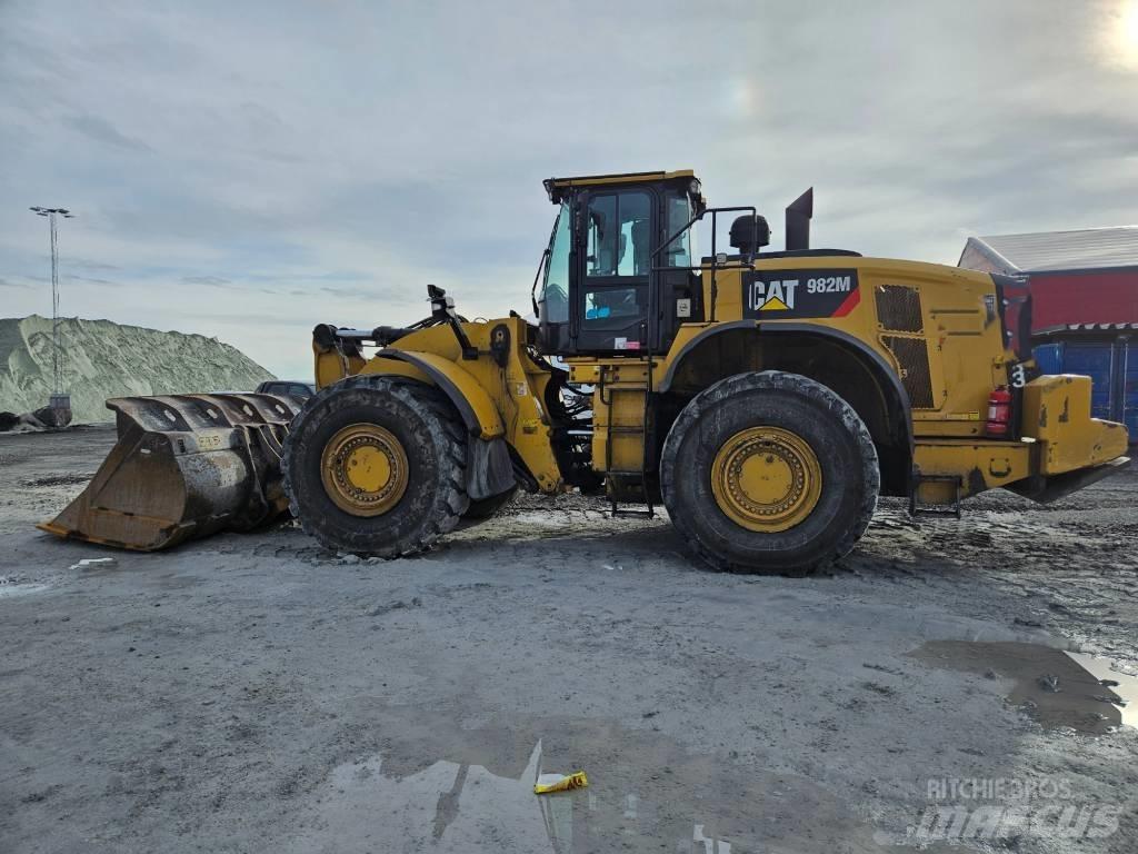 CAT 982 M Carregadeiras de rodas