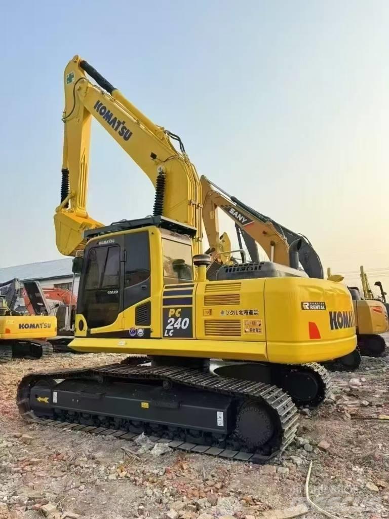 Komatsu PC 240 Escavadeiras de esteiras