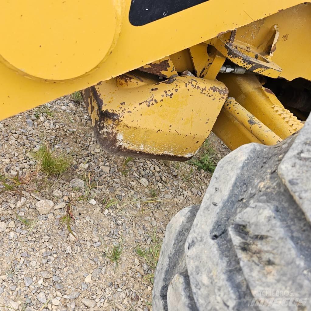 CAT 430E IT Retroescavadeiras