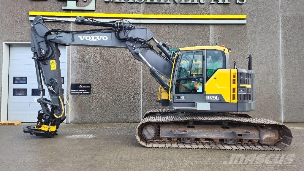 Volvo ECR 235 E L Escavadeiras de esteiras