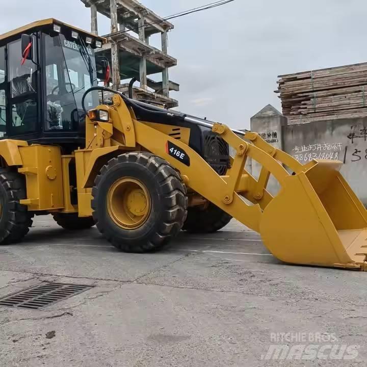 CAT 416 E Retroescavadeiras