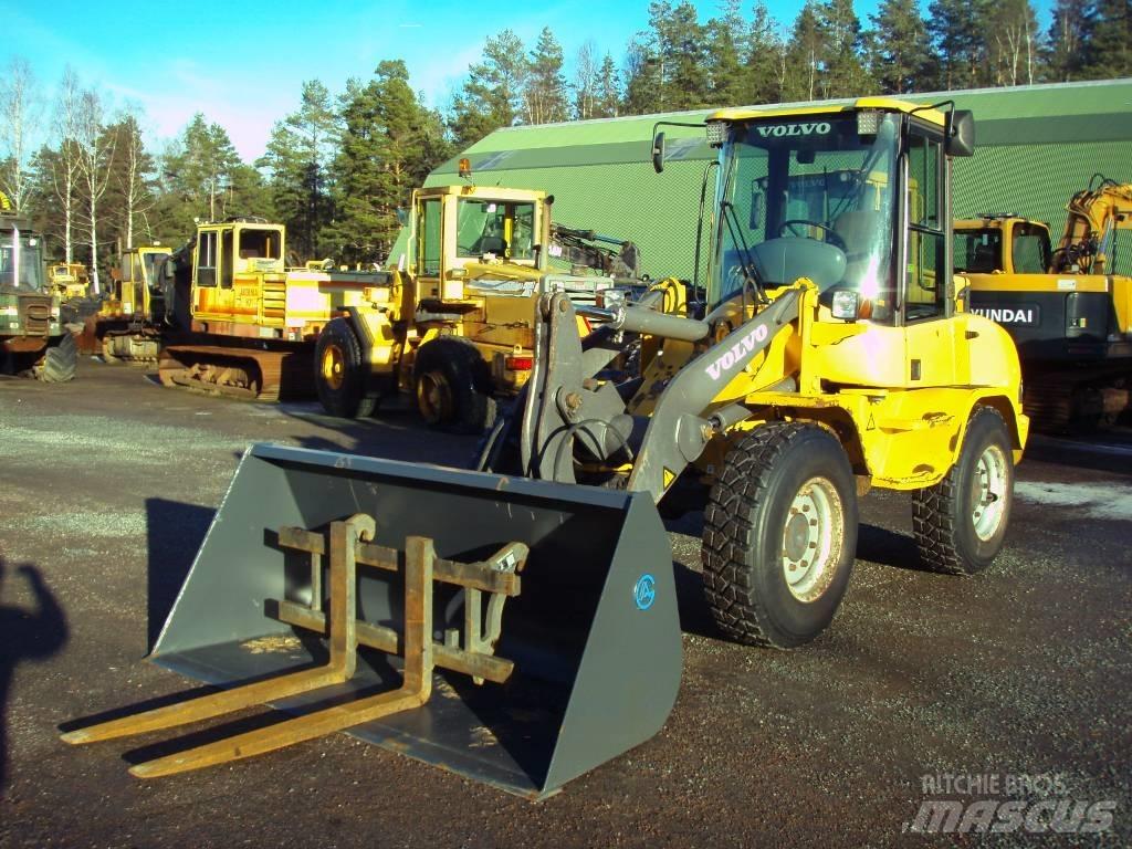 Volvo L 30 Carregadeiras de rodas