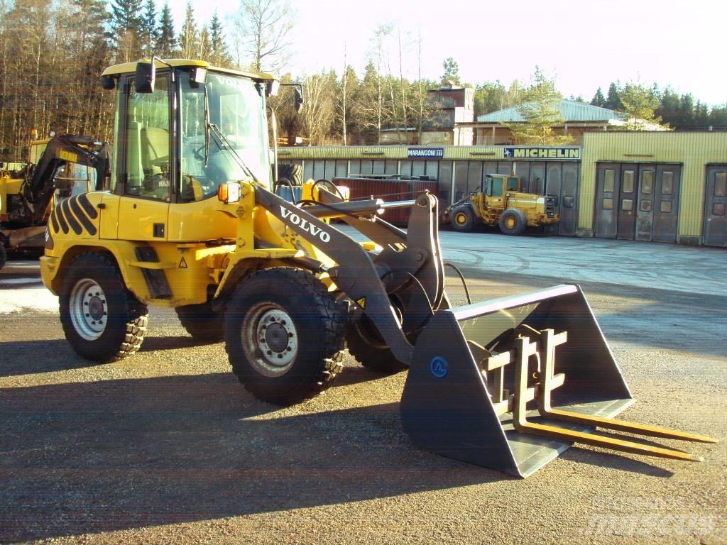 Volvo L 30 Carregadeiras de rodas