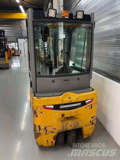 Jungheinrich EFG 216 Empilhadores eléctricos