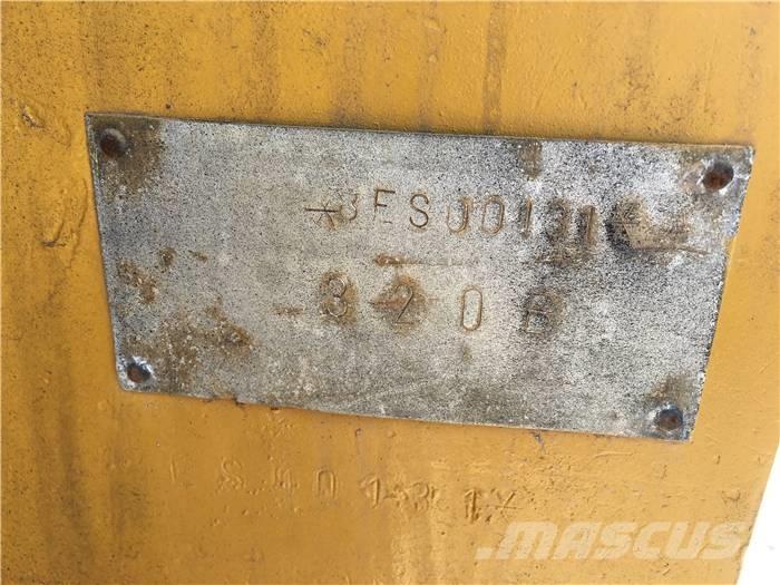 CAT 320 B Escavadeiras de esteiras