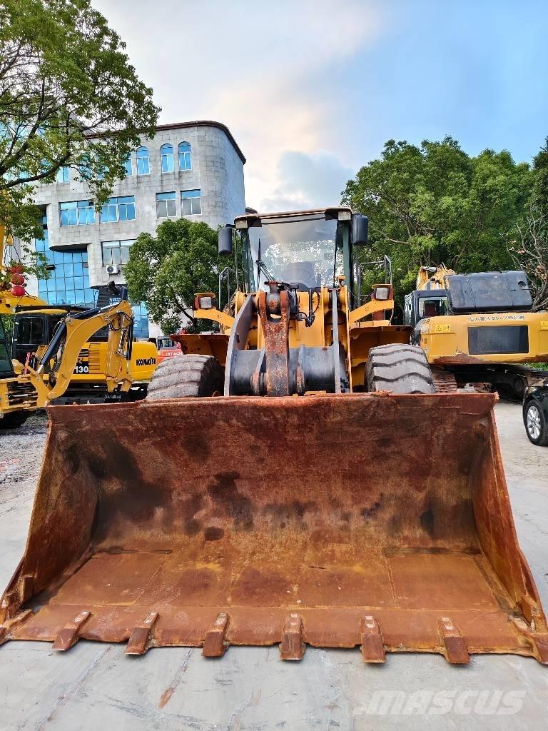 Volvo L 120 Carregadeiras de rodas