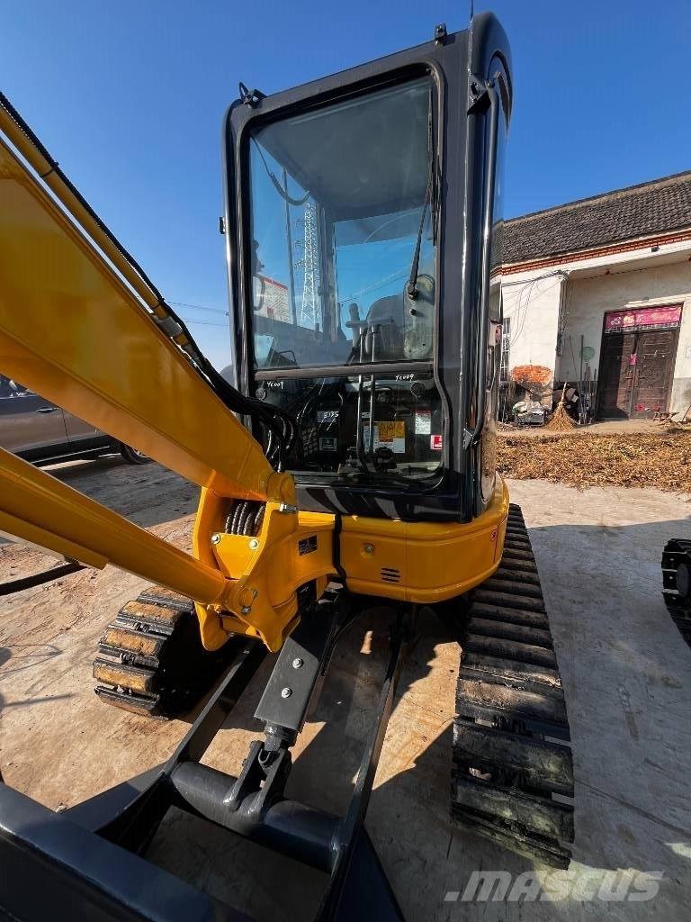 Komatsu PC 35 MR Miniescavadeiras
