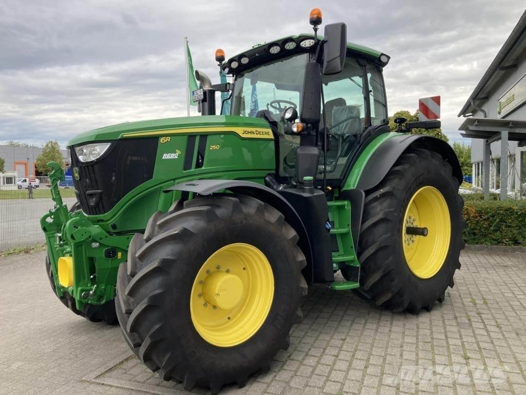 John Deere 6R250 Tratores Agrícolas usados