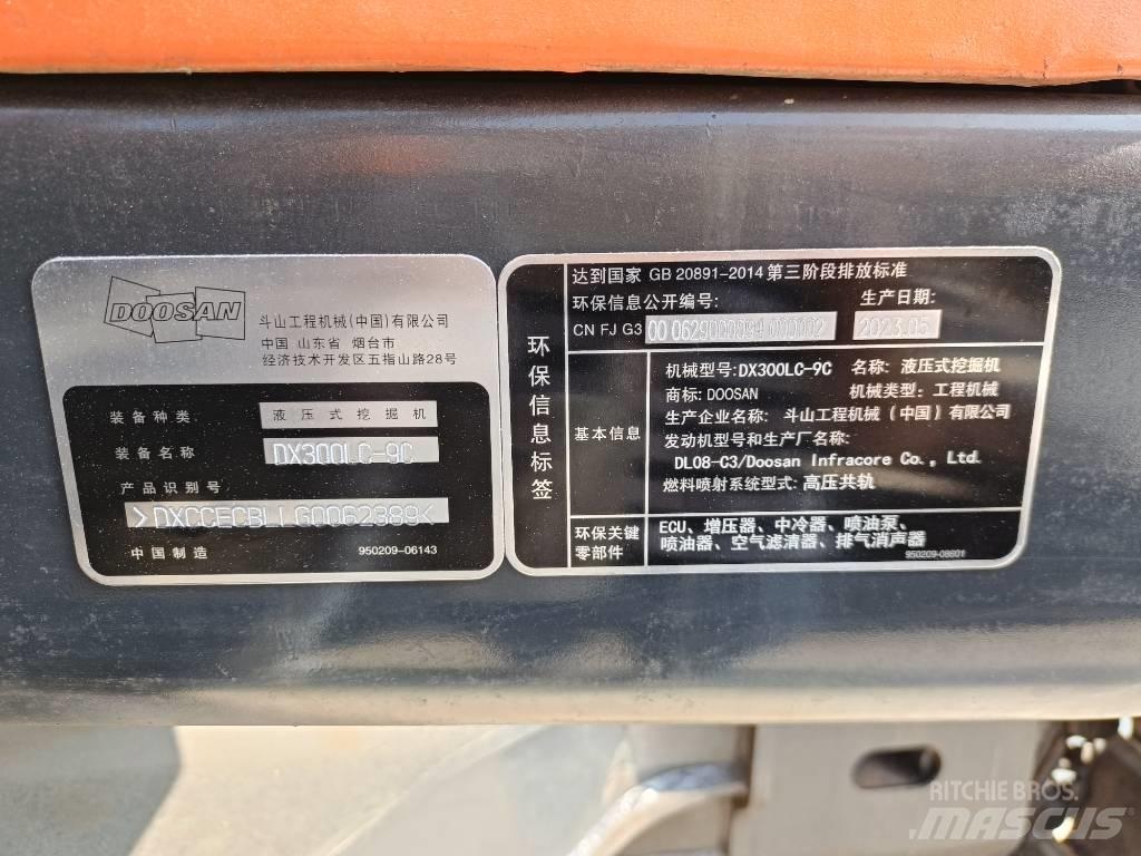 Doosan DX300-9 Escavadeiras de esteiras