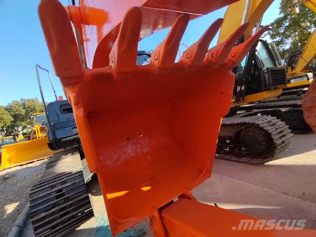 Hitachi ZX 200 Escavadeiras de esteiras