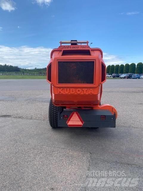 Kubota SWT37 Tractores compactos