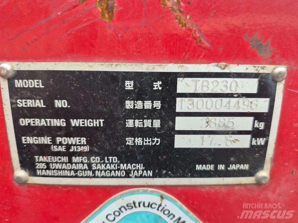 Takeuchi TB 230 Miniescavadeiras