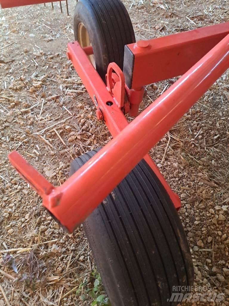 Kuhn GA4321 Gadanheiras-fileiras