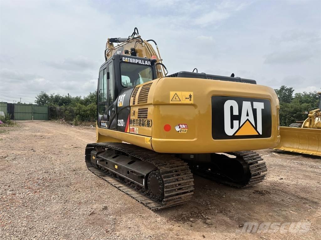 CAT 320D Escavadeiras de esteiras