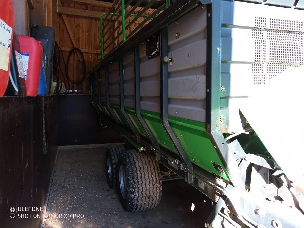 Deutz-Fahr K7.36 Atrelados auto-carregadores