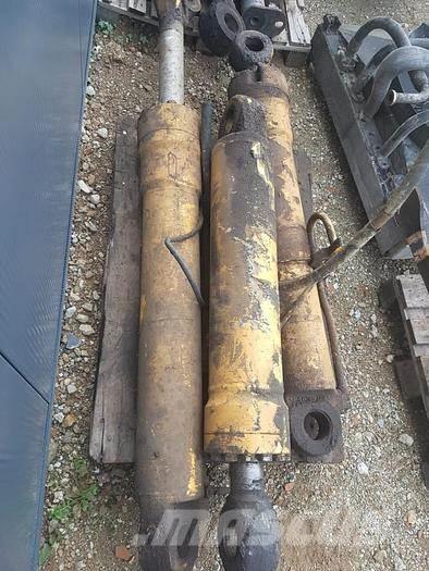 Liebherr A914 Hidráulica