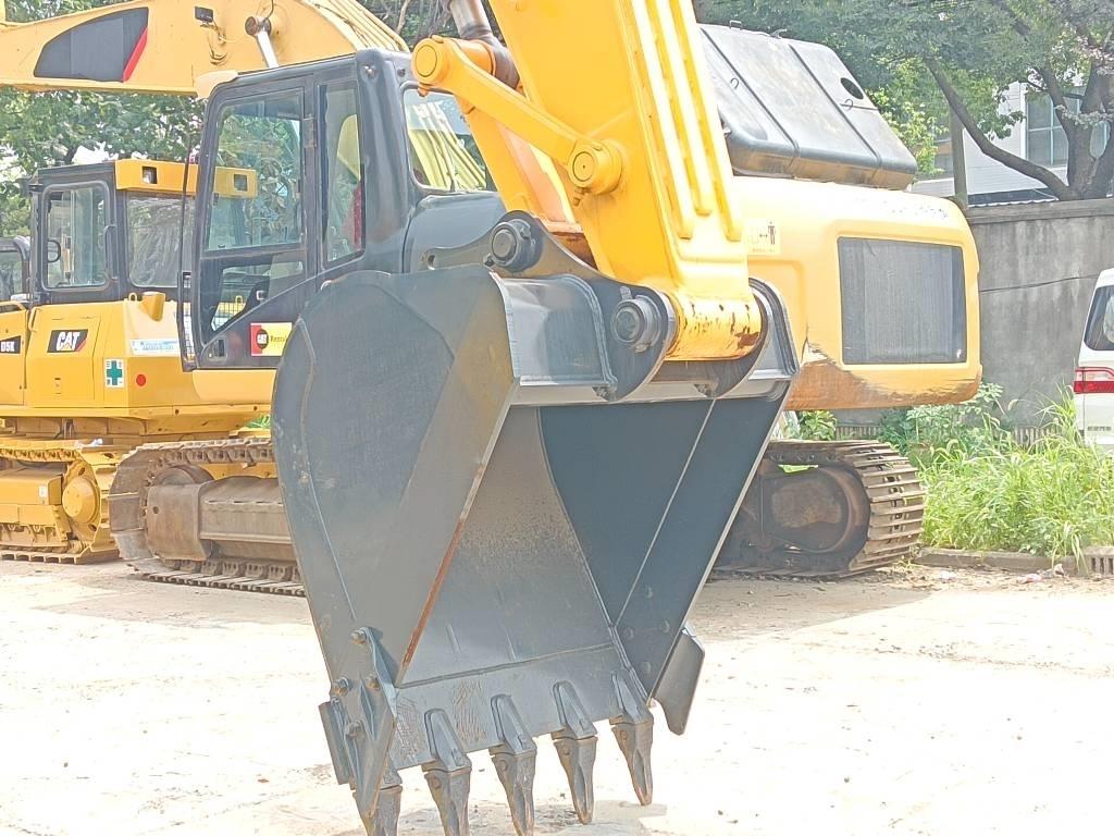 Hyundai R220LC-9S Escavadeiras de esteiras