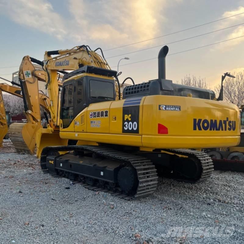 Komatsu PC 300 Escavadeiras de esteiras