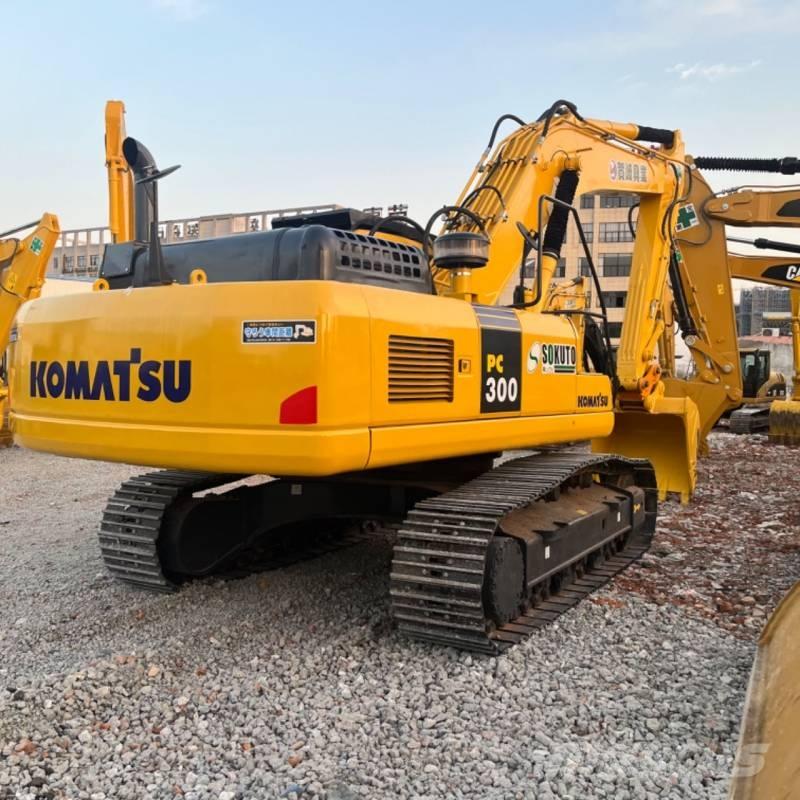 Komatsu PC 300 Escavadeiras de esteiras