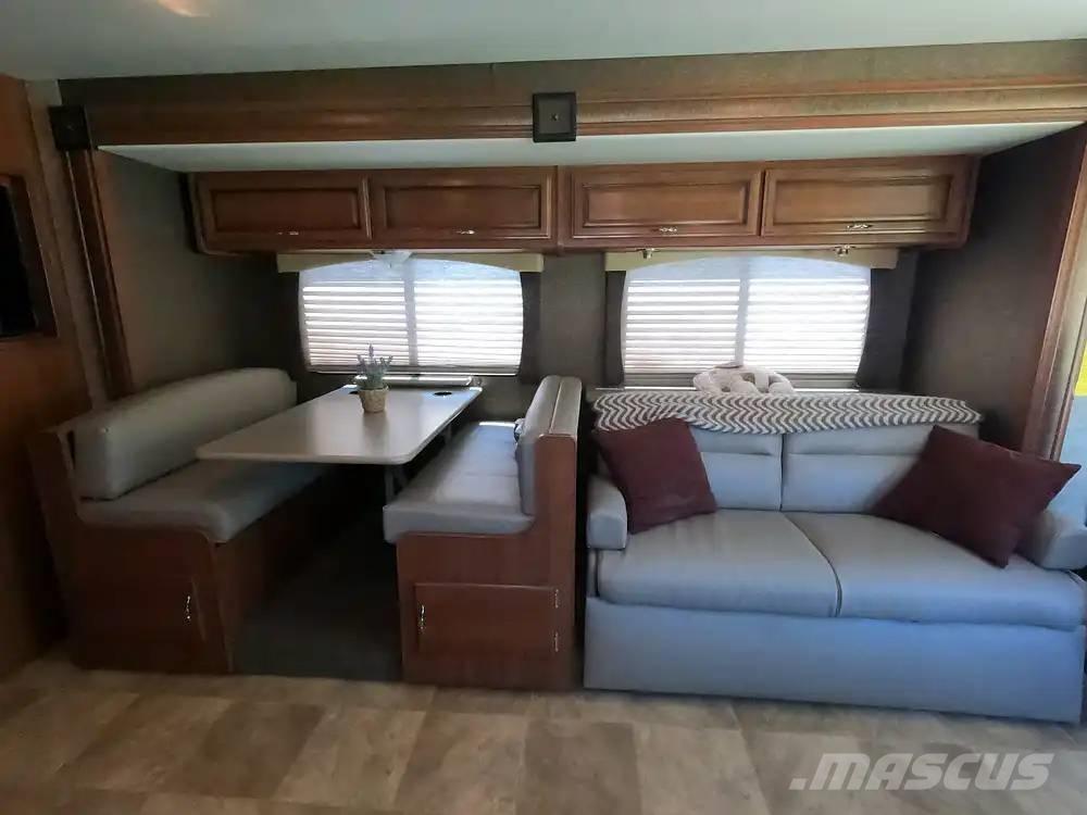 Fleetwood Storm 32V Construção - Outros
