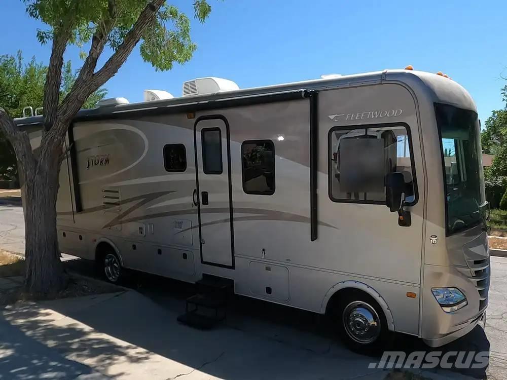 Fleetwood Storm 32V Construção - Outros
