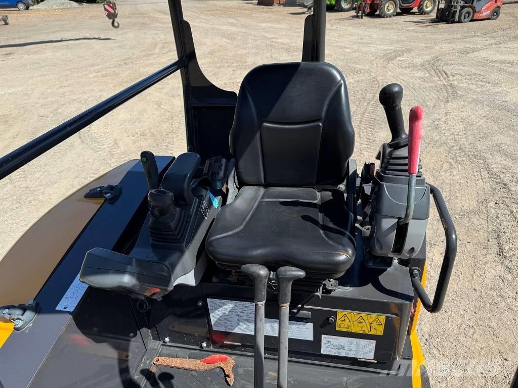 Kato imer HD33V5 Miniescavadeiras