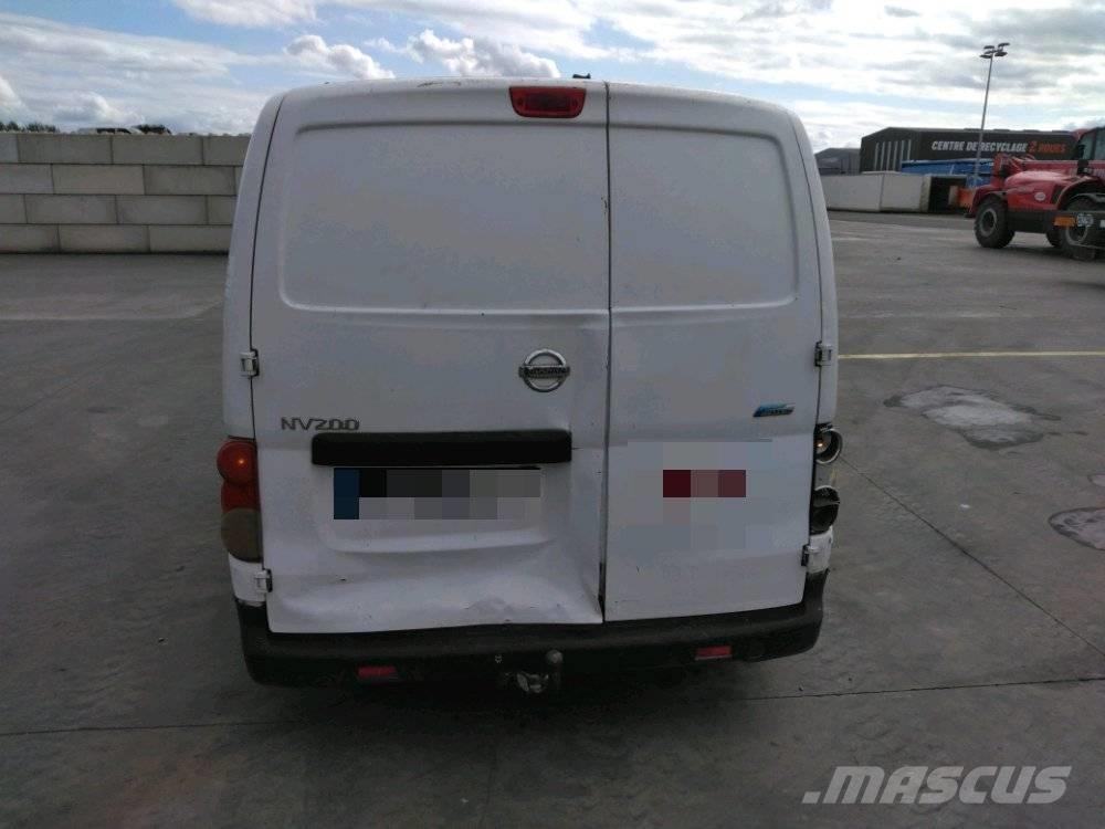 Nissan NV 200 Carrinhas de caixa fechada