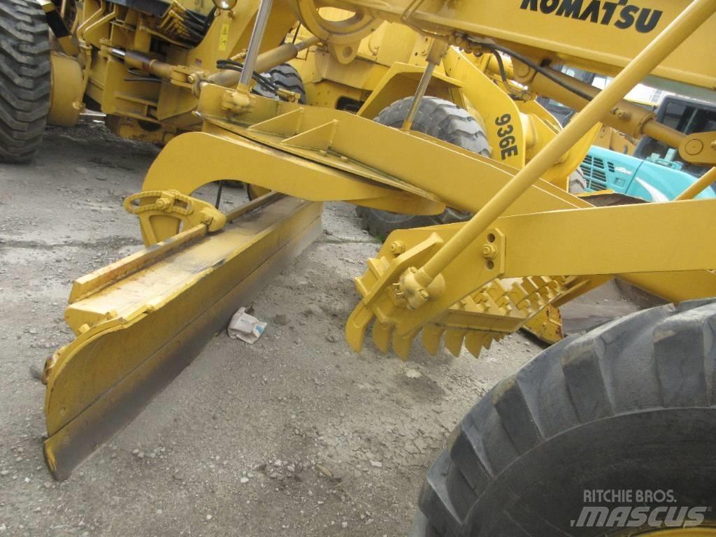 Komatsu GD 623 Motoniveladoras