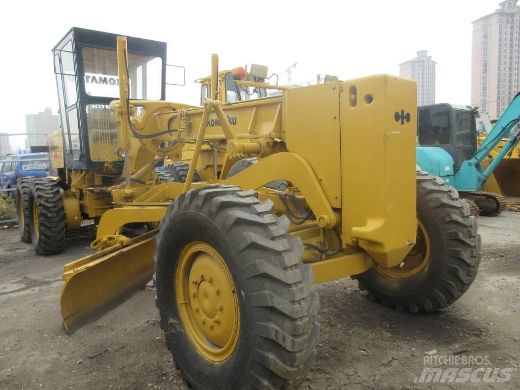 Komatsu GD 623 Motoniveladoras