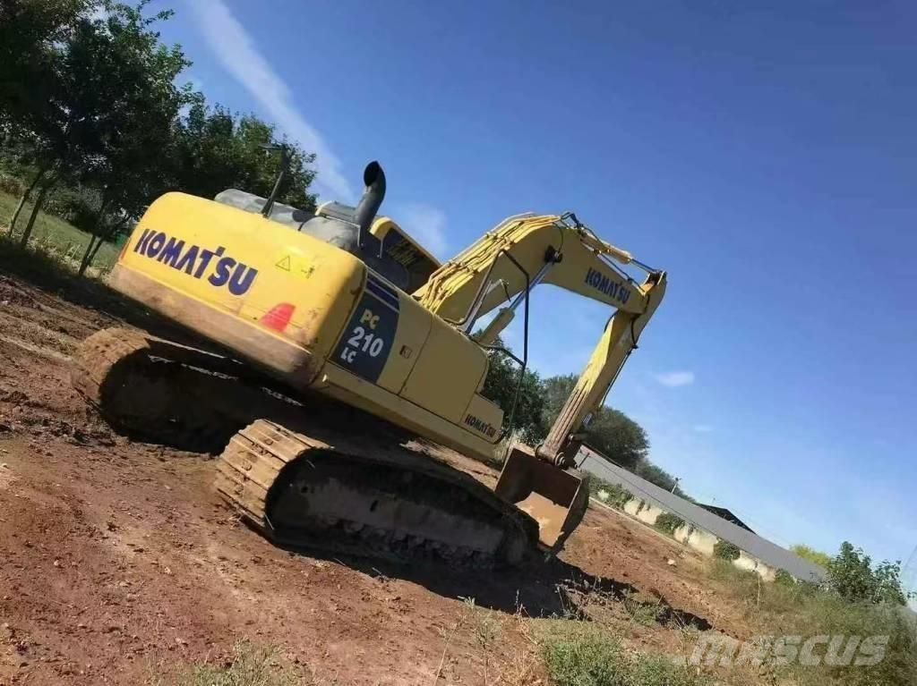 Komatsu PC 210 Escavadeiras de esteiras