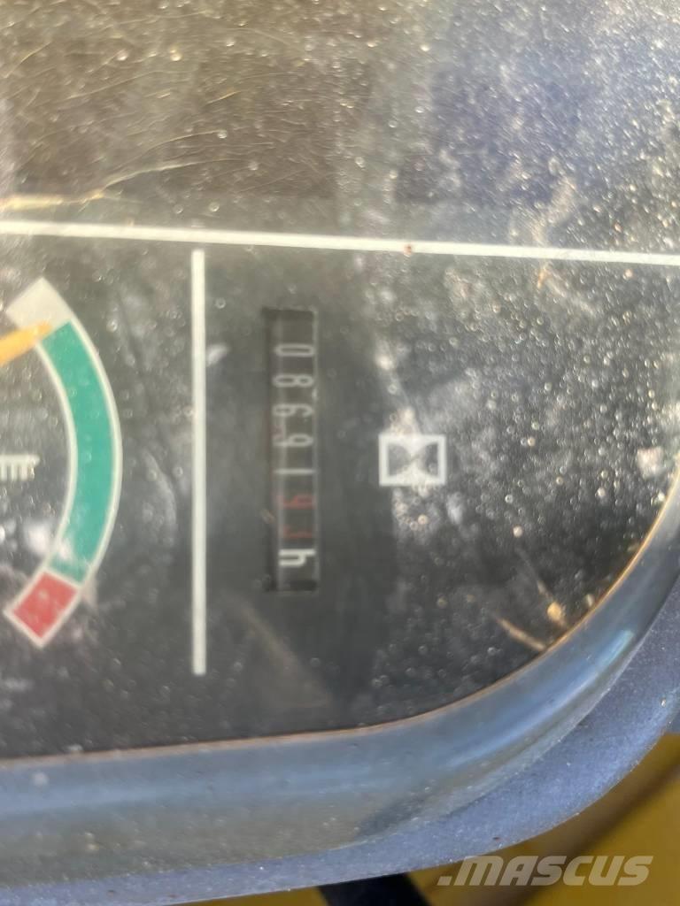 Komatsu PC 27 Miniescavadeiras