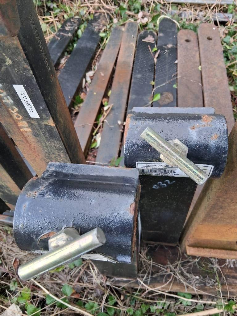 JCB Q FIT FORKS Outros acessórios de carga e escavação