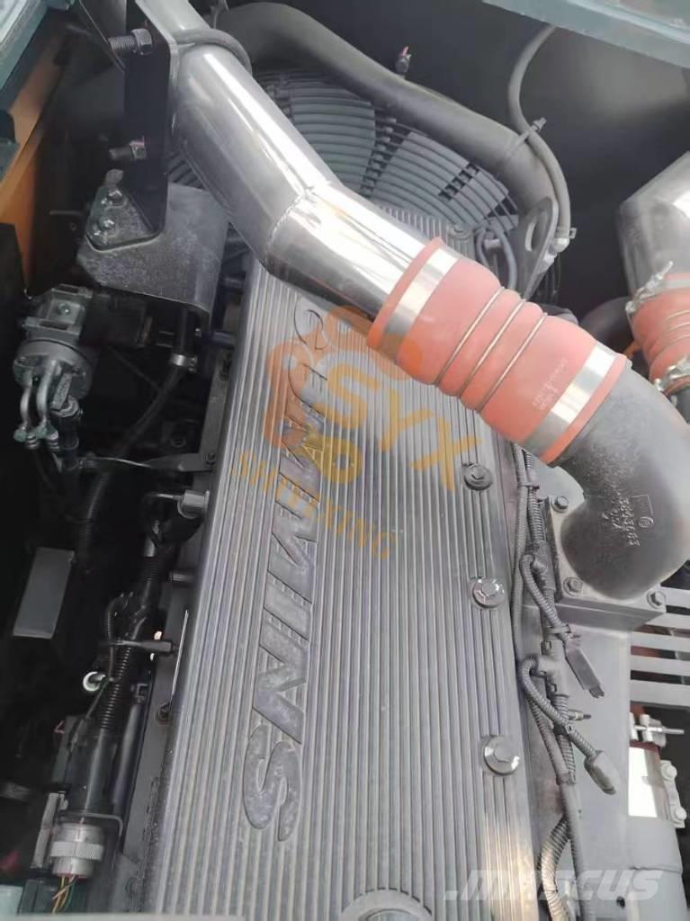 Hyundai R 505 L VS Escavadeiras de esteiras