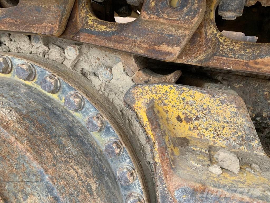 Komatsu D 61 PX-23 Dozers - Tratores rastos