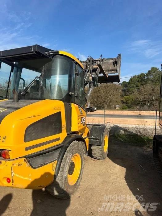 JCB 407 Carregadeiras de rodas