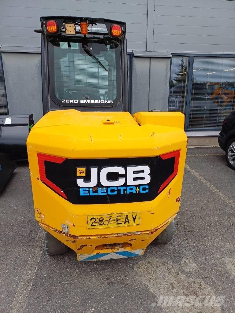 JCB TLT30-19E 2WD Empilhadores eléctricos