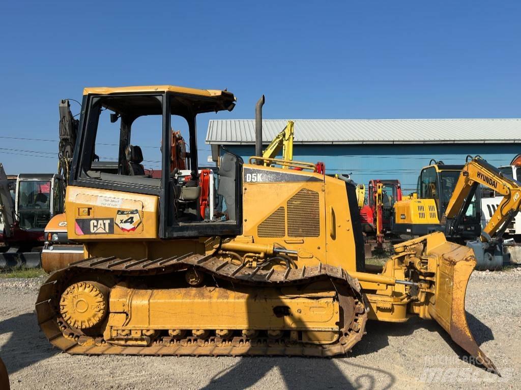 CAT D 5 K LGP Dozers - Tratores rastos