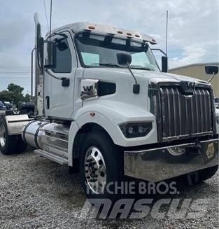 Western Star 47X Cavalos Mecânicos
