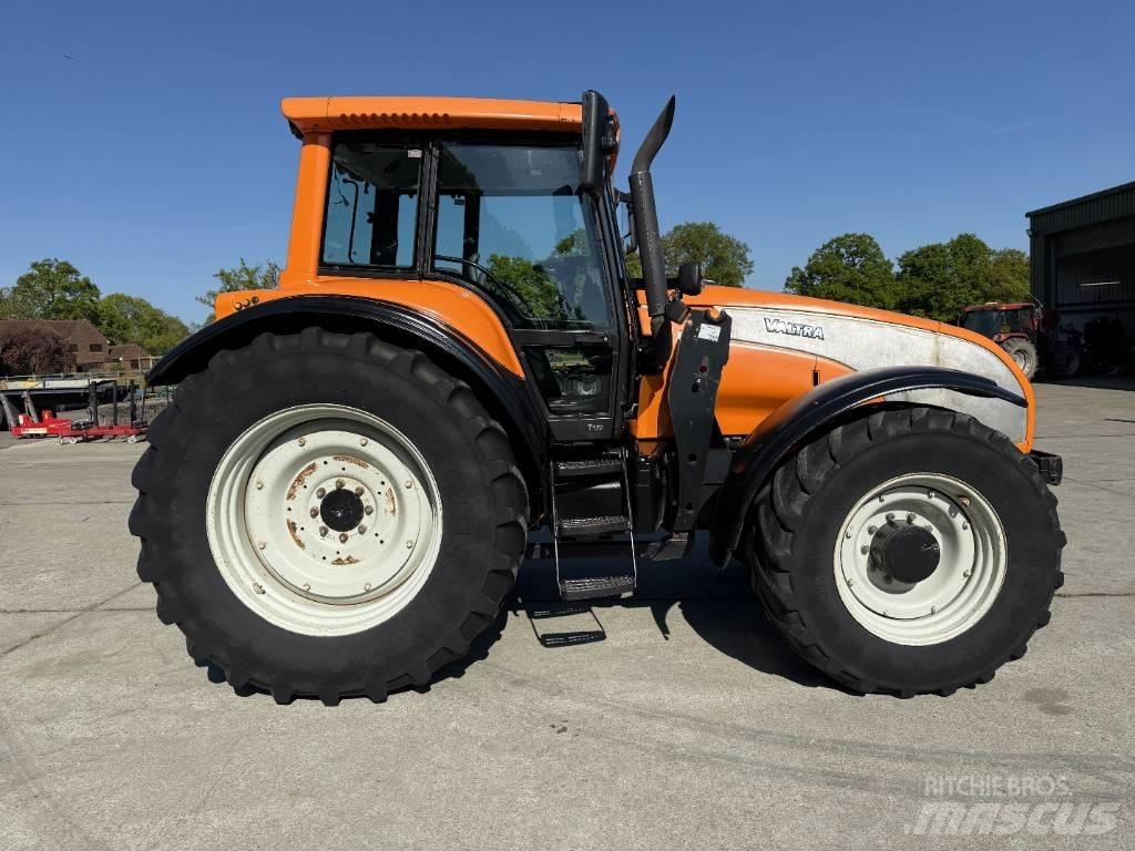 Valtra T 170 Tratores Agrícolas usados