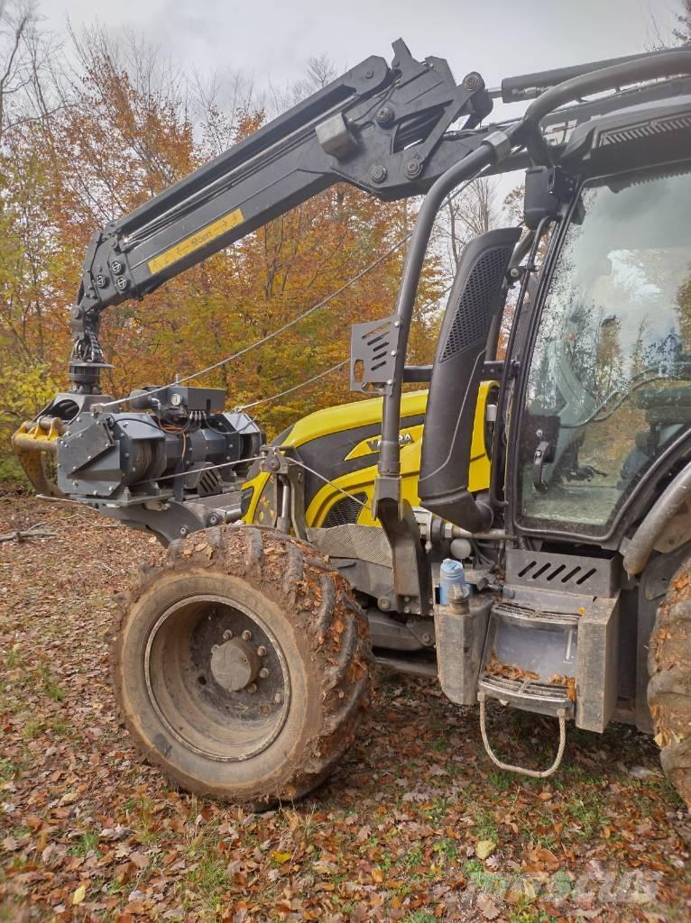 Valtra N 153 forst Tractores florestais