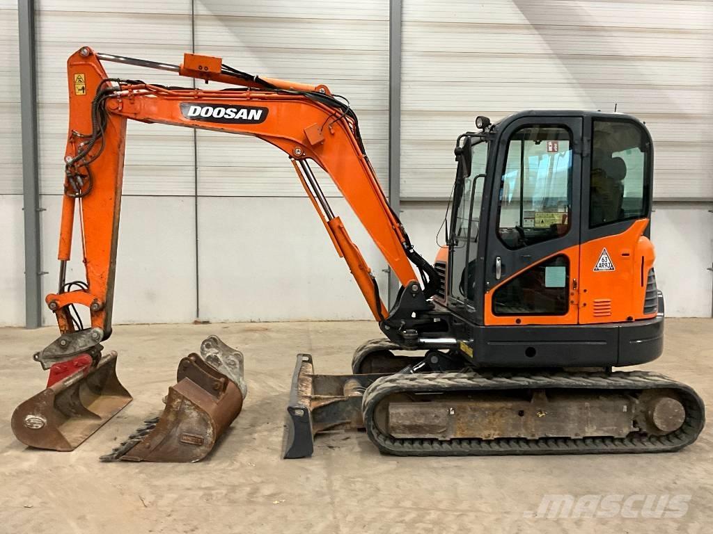 Doosan DX 63-3 Miniescavadeiras