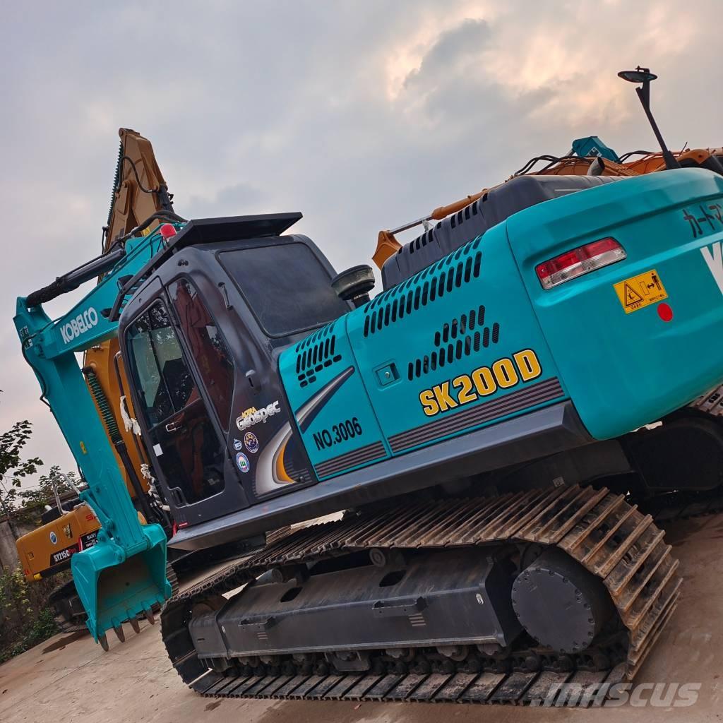 Kobelco SK 200-8 Escavadeiras de esteiras