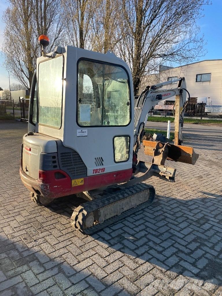 Takeuchi TB 219 Miniescavadeiras