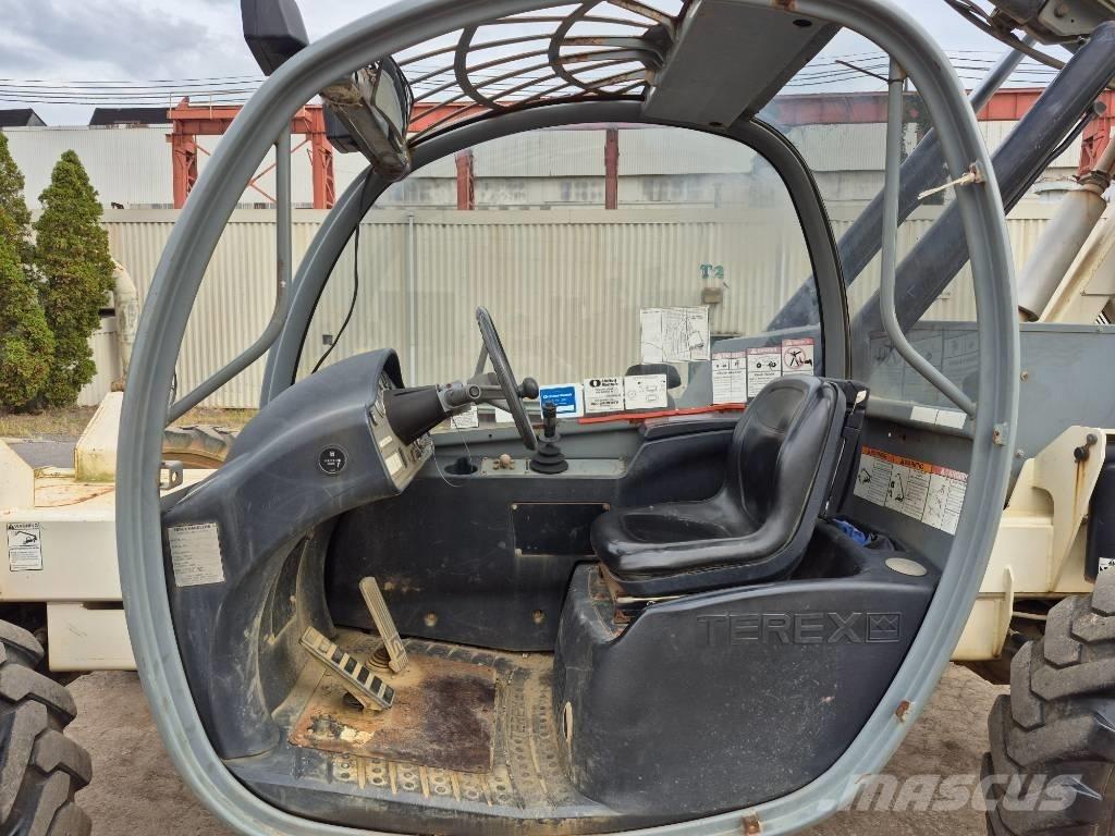 Terex TH 842 C Manipulador telescópico