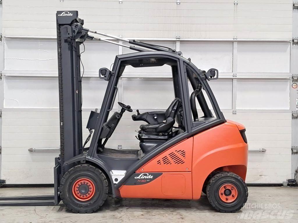 Linde H30D-02 Empilhadores Diesel