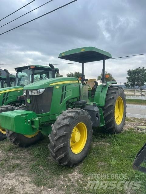 John Deere 6120 E Tratores Agrícolas usados