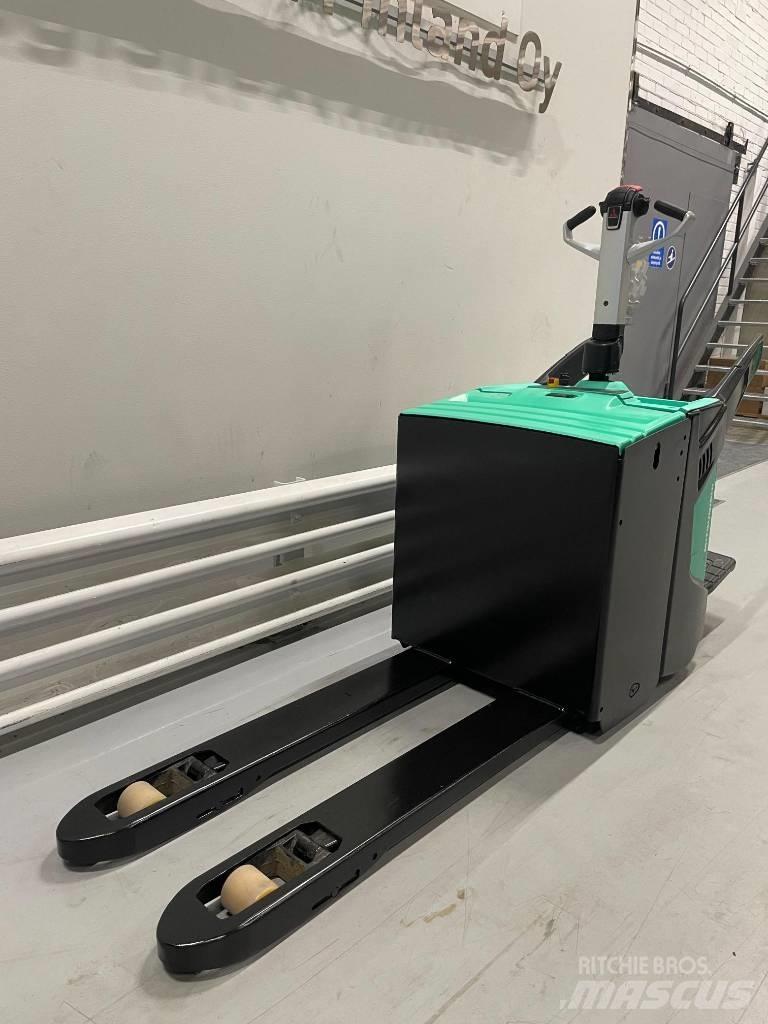 Mitsubishi PBV 20 N2 Porta-paletes com plataforma